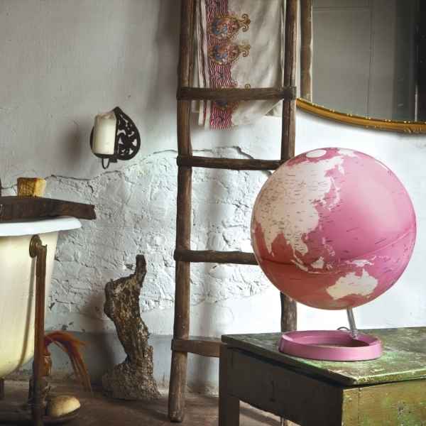 Globe lumineux light and colour rose pastel en anglais